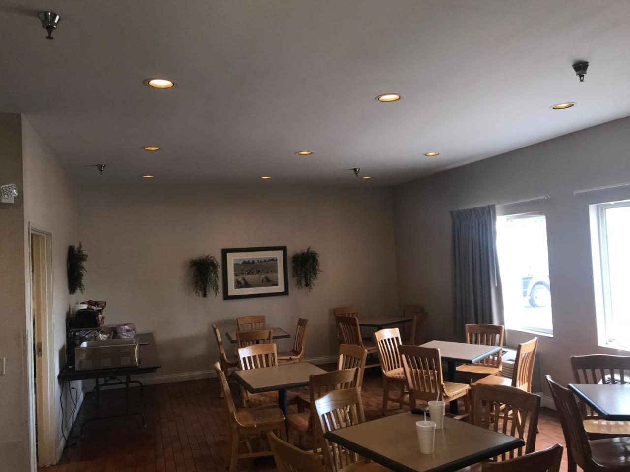 Gasthof Amish Village Inn Montgomery 外观 照片