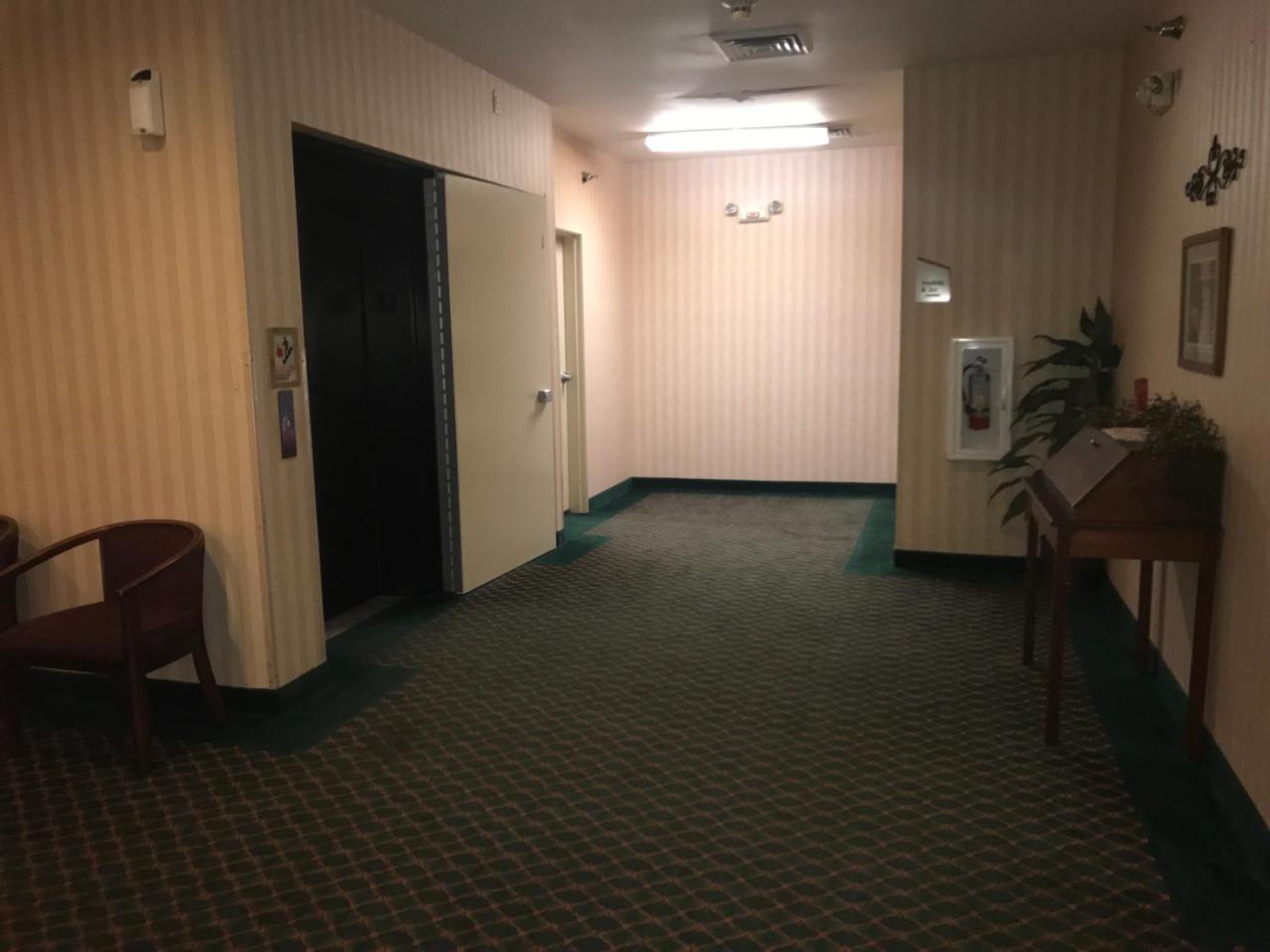 Gasthof Amish Village Inn Montgomery 外观 照片